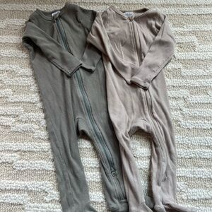 Mebie baby ribbed footie Set in Green and Tan 18-24 months